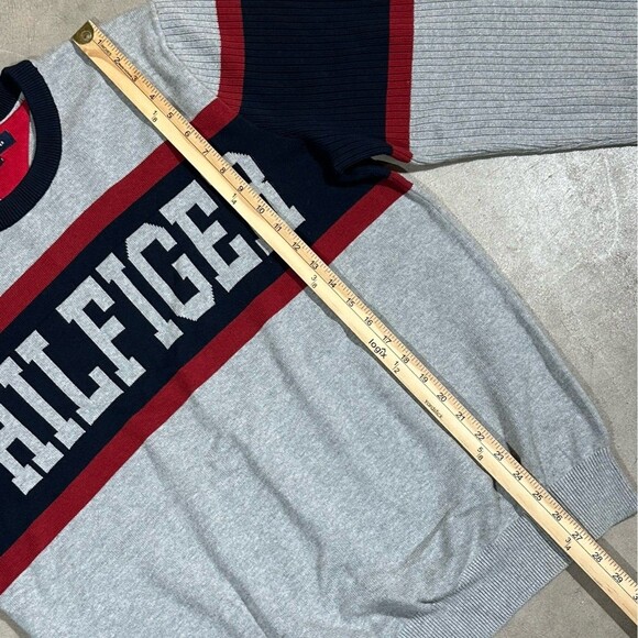 Tommy Hilfiger Men’s XL Spellout ColorBlock Sweater Gray Red Blue Stripe - Picture 6 of 9